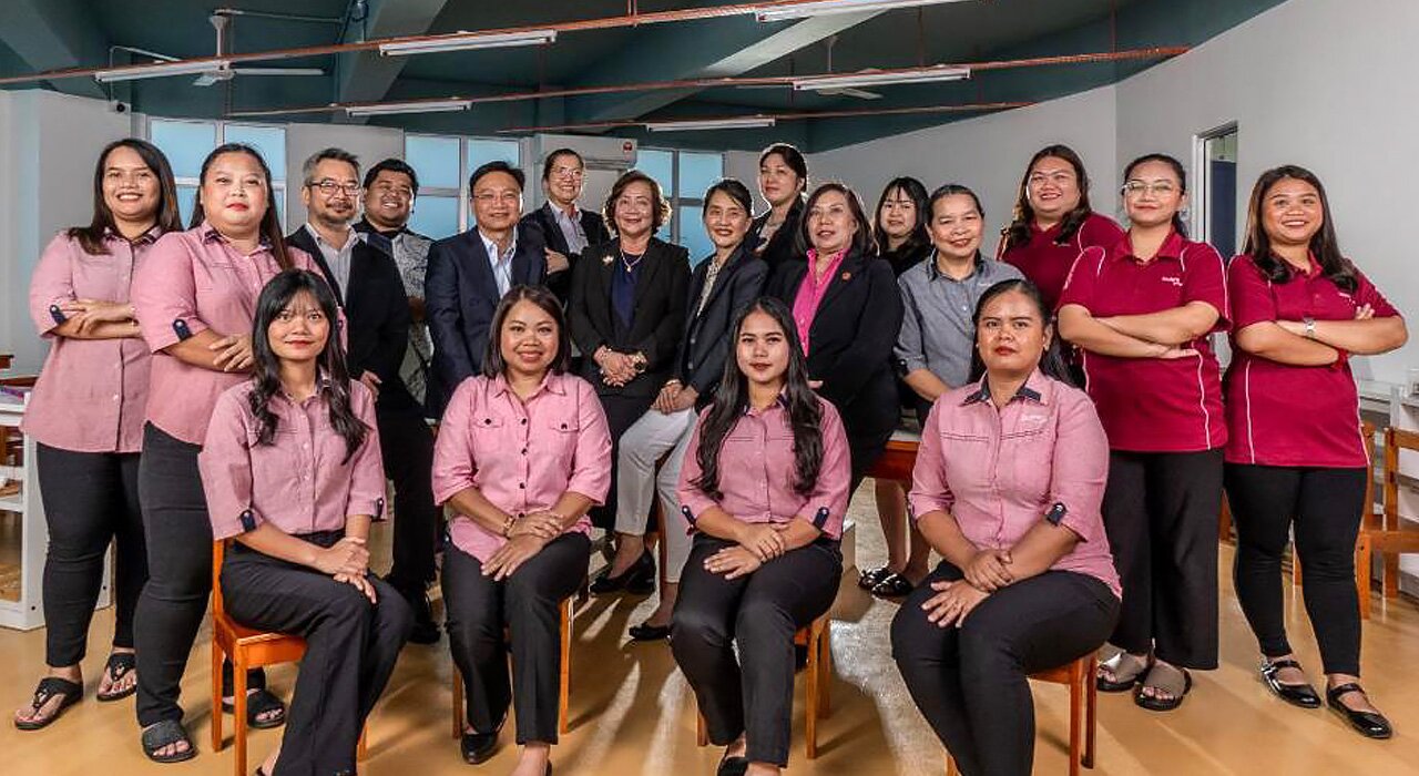 Destiny for Children Association Sibu (DfC) Committee and Staff