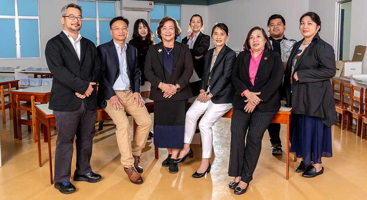 Destiny for Children Association Sibu (DfC) Committee and Staff